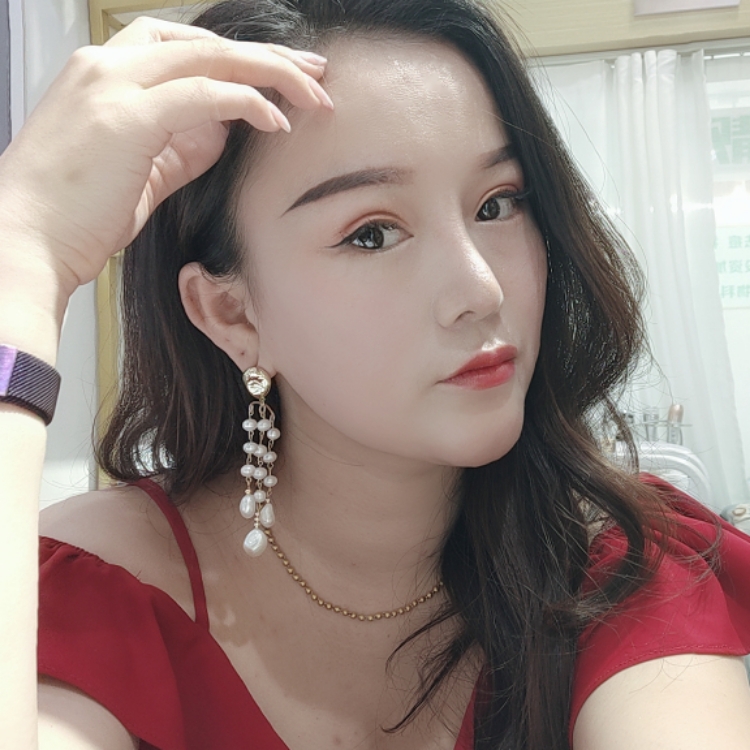 夢里花落知多少