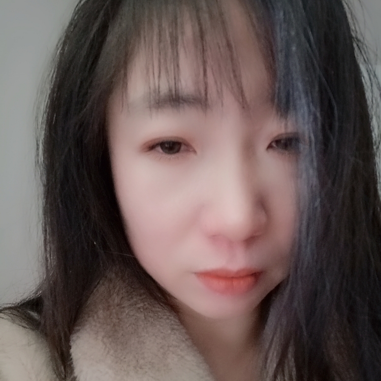 低調(diào)的小女人