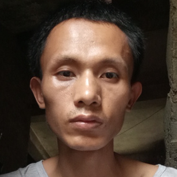 淡藍(lán)色的云