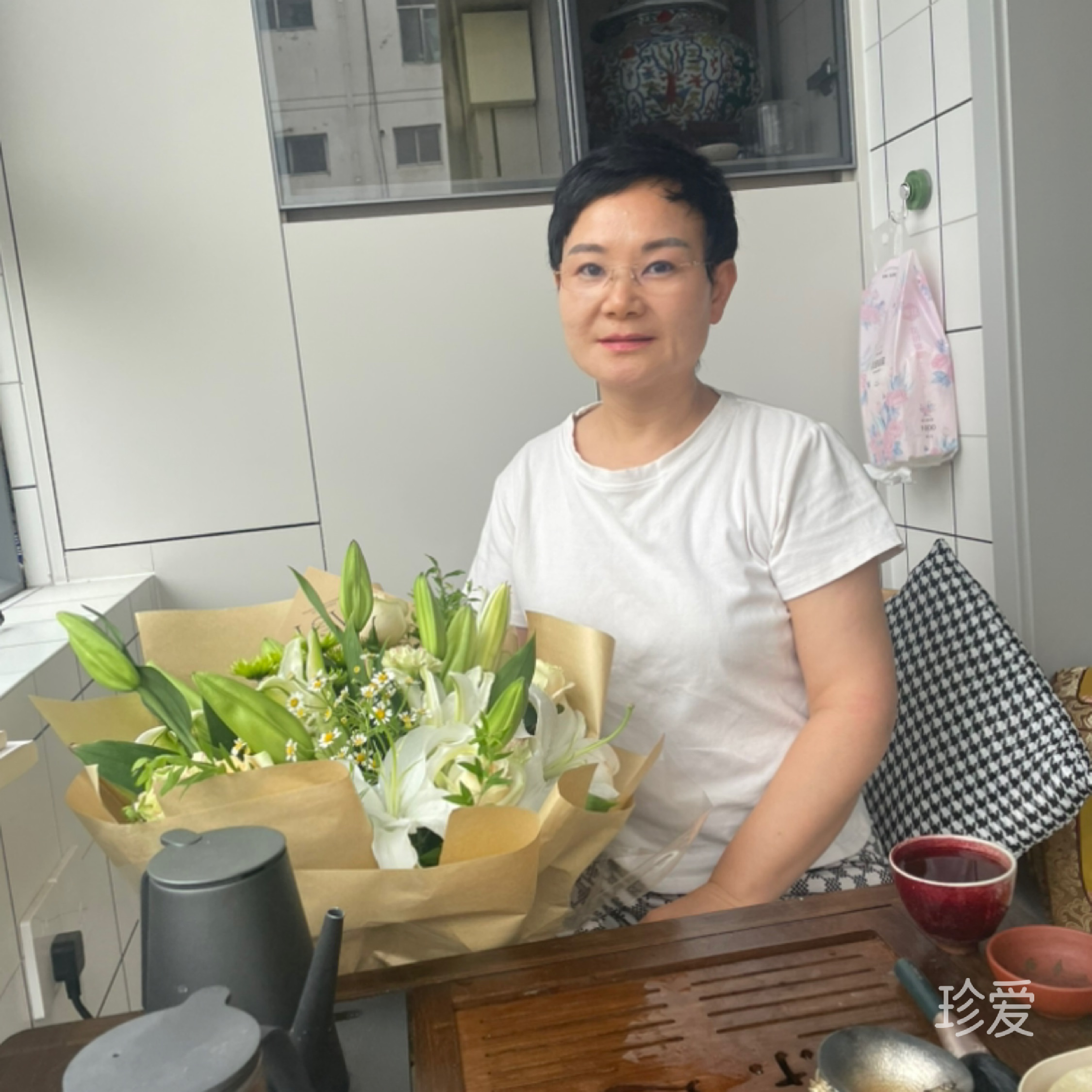 枚茗铉