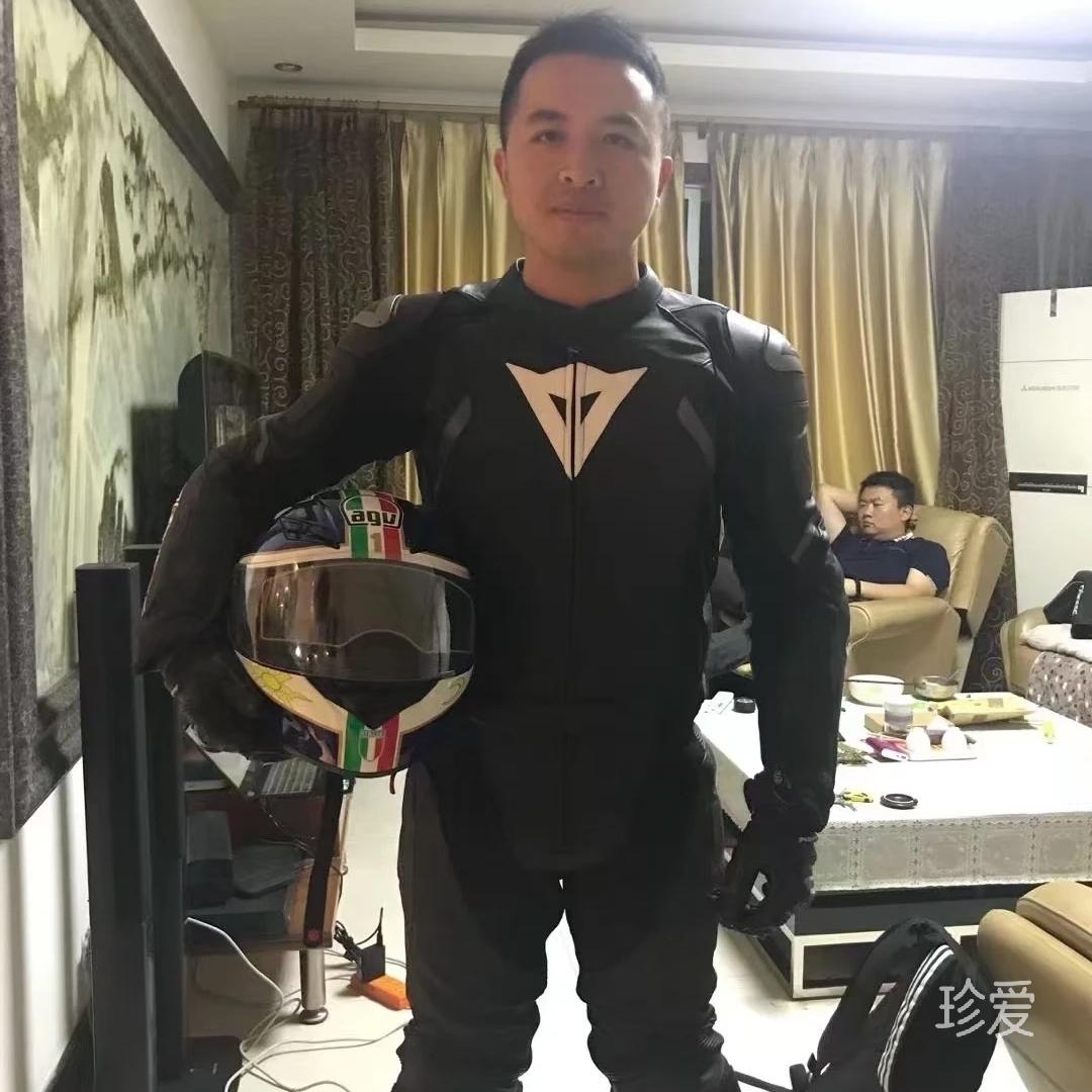 杨国权传奇一生