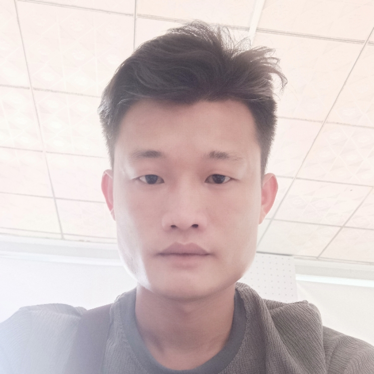 陪我喝酒的女人