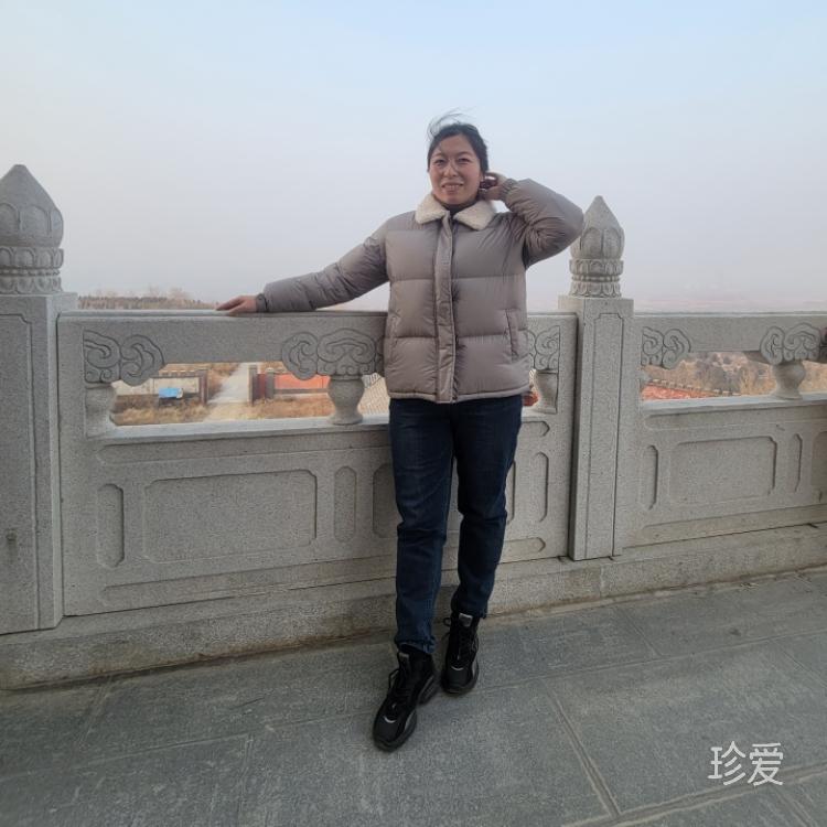 杨荣