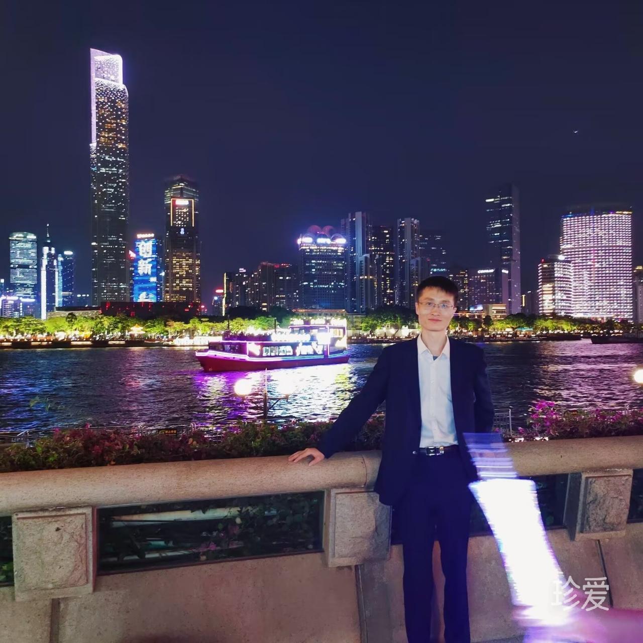 查尔