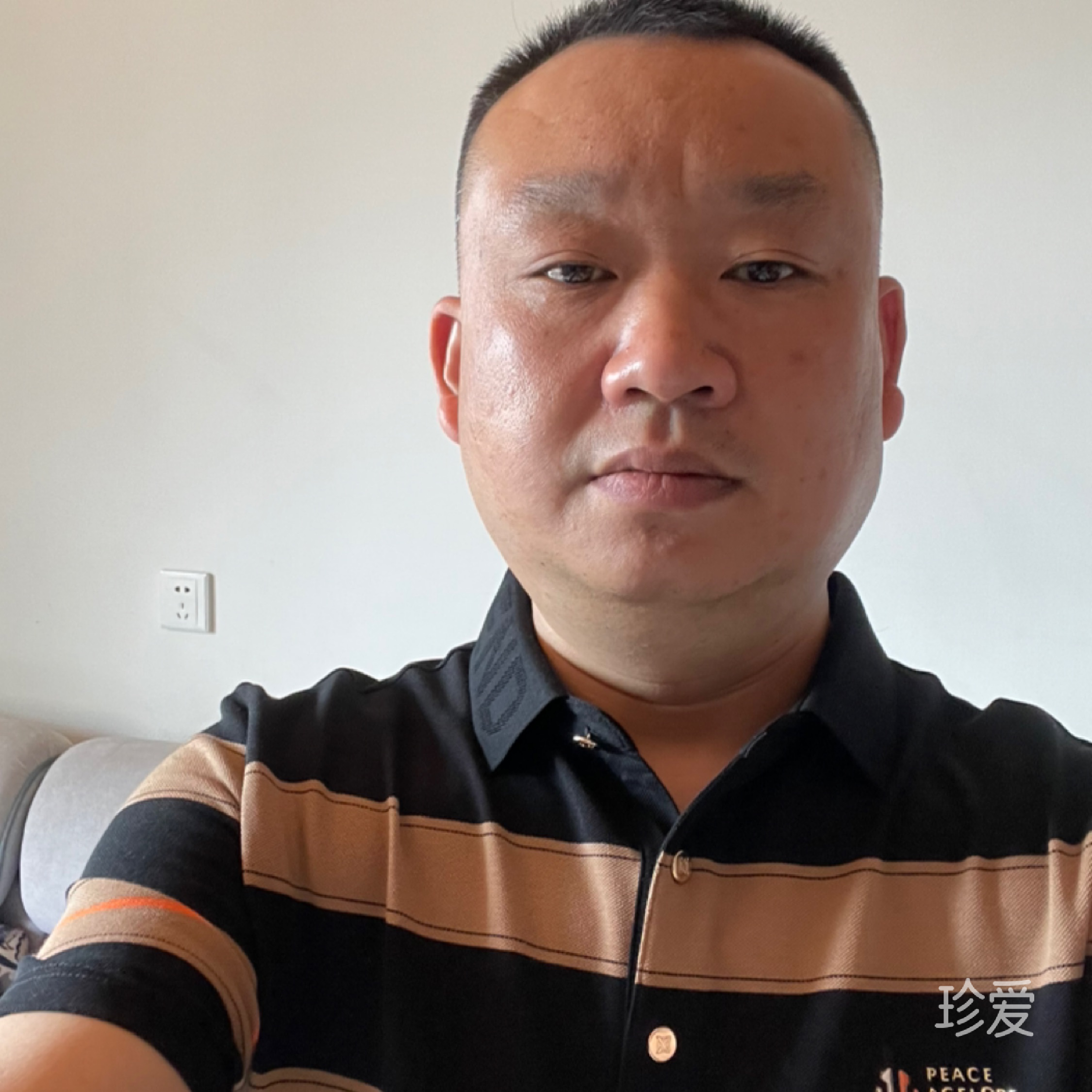 人生何處不相逢