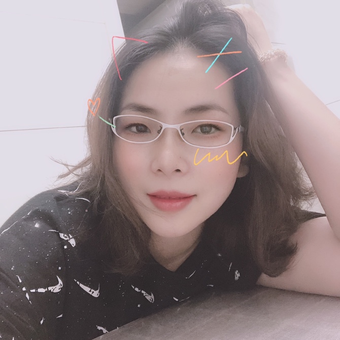 太陽刺眼旳光芒