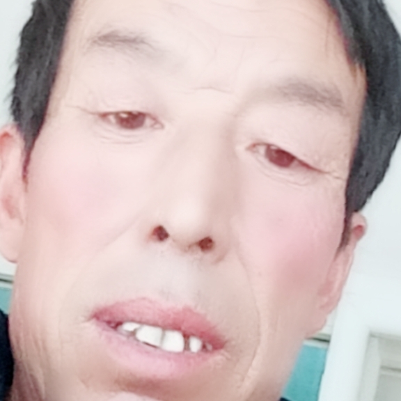 努力希望相依相伴