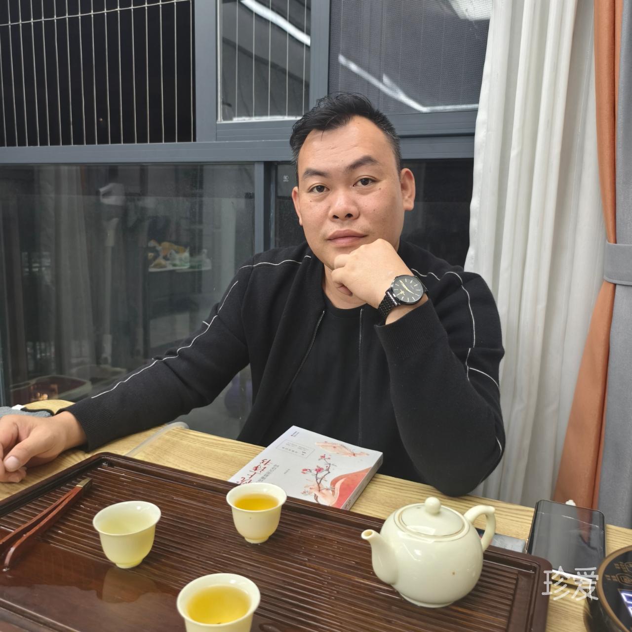 风吹麦浪秋知意