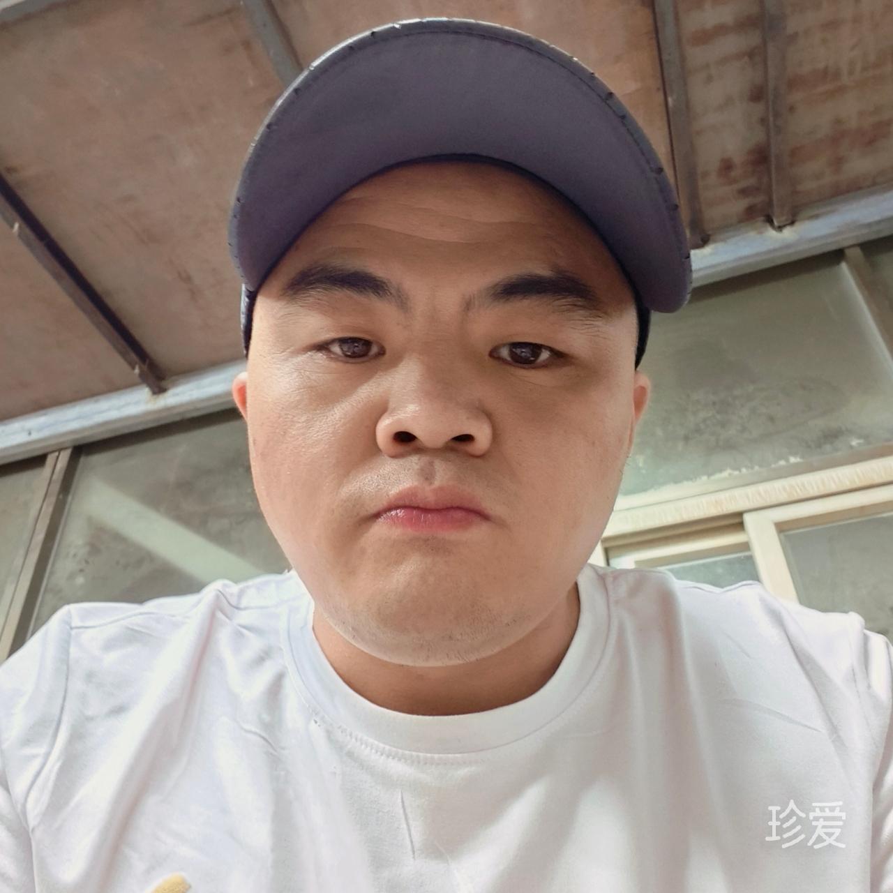 阳光快乐大男孩