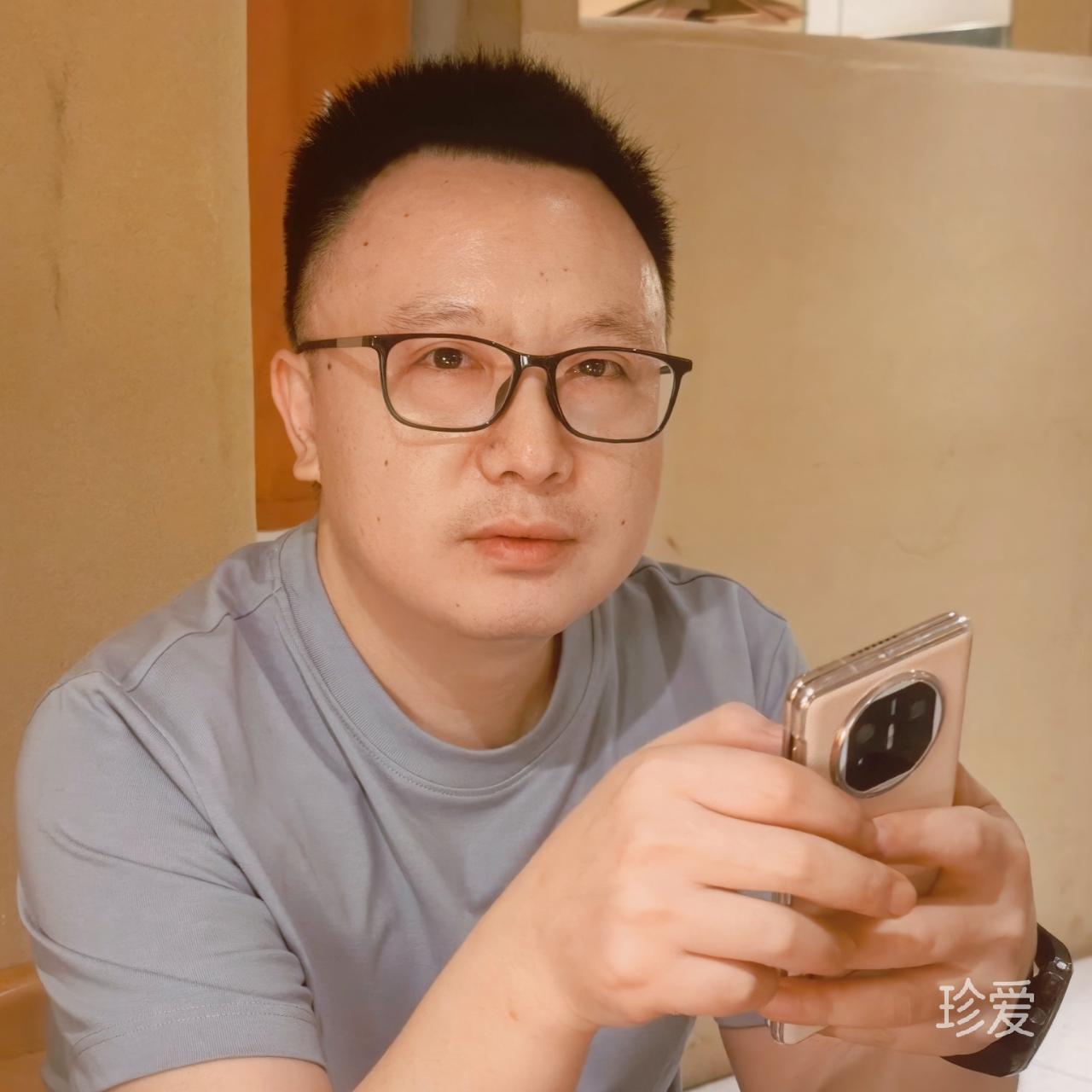 陈灿