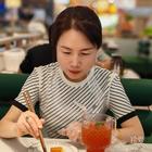 陽(yáng)光在臉上跳舞