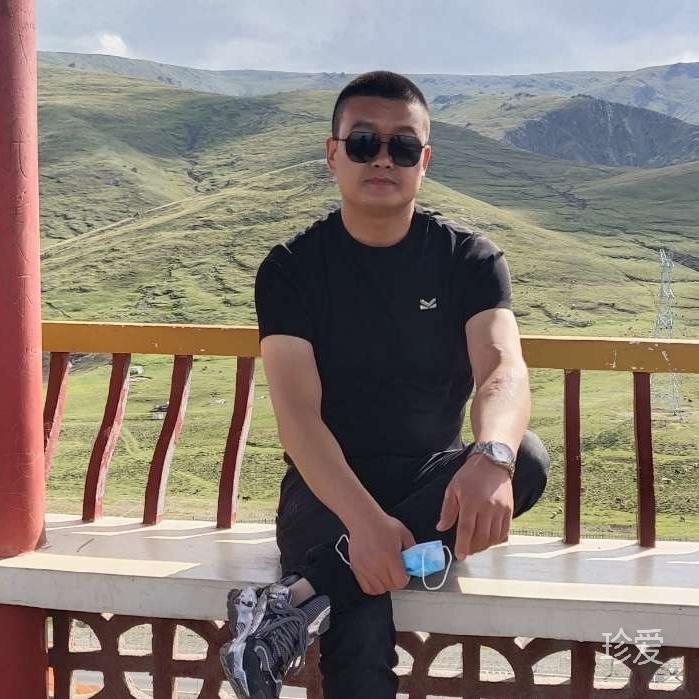 穩(wěn)重的昆誼