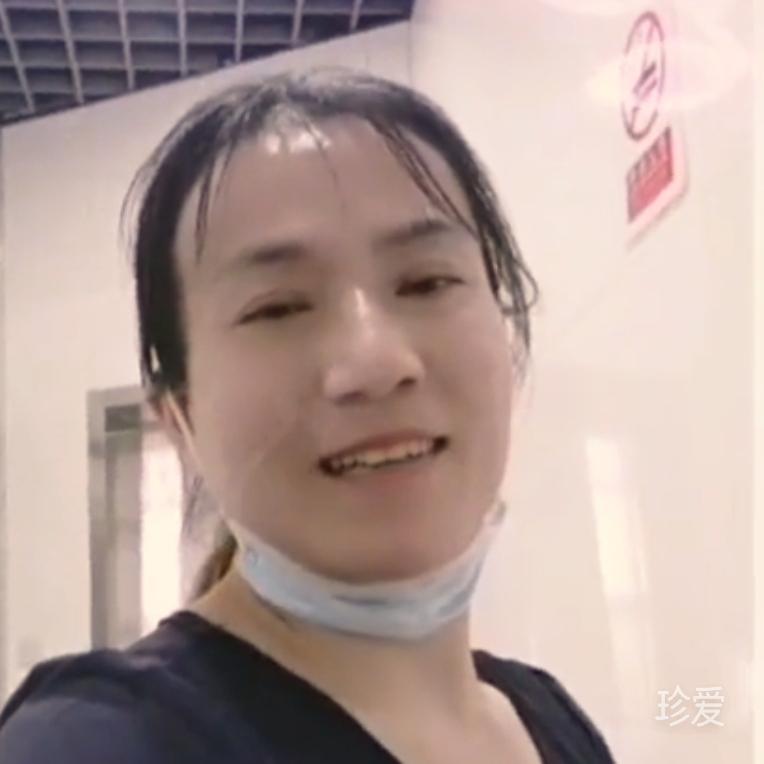 莹莹
