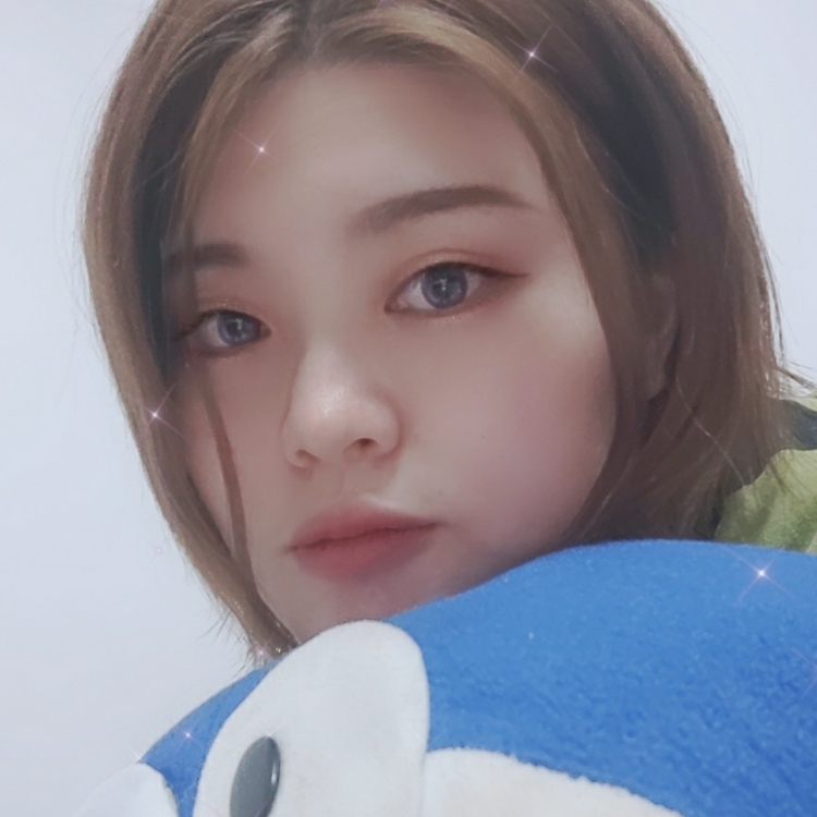 吃辣條的哆啦A夢(mèng)