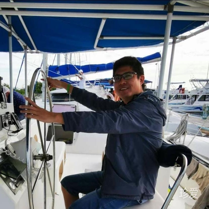 上班摸鱼谈恋爱