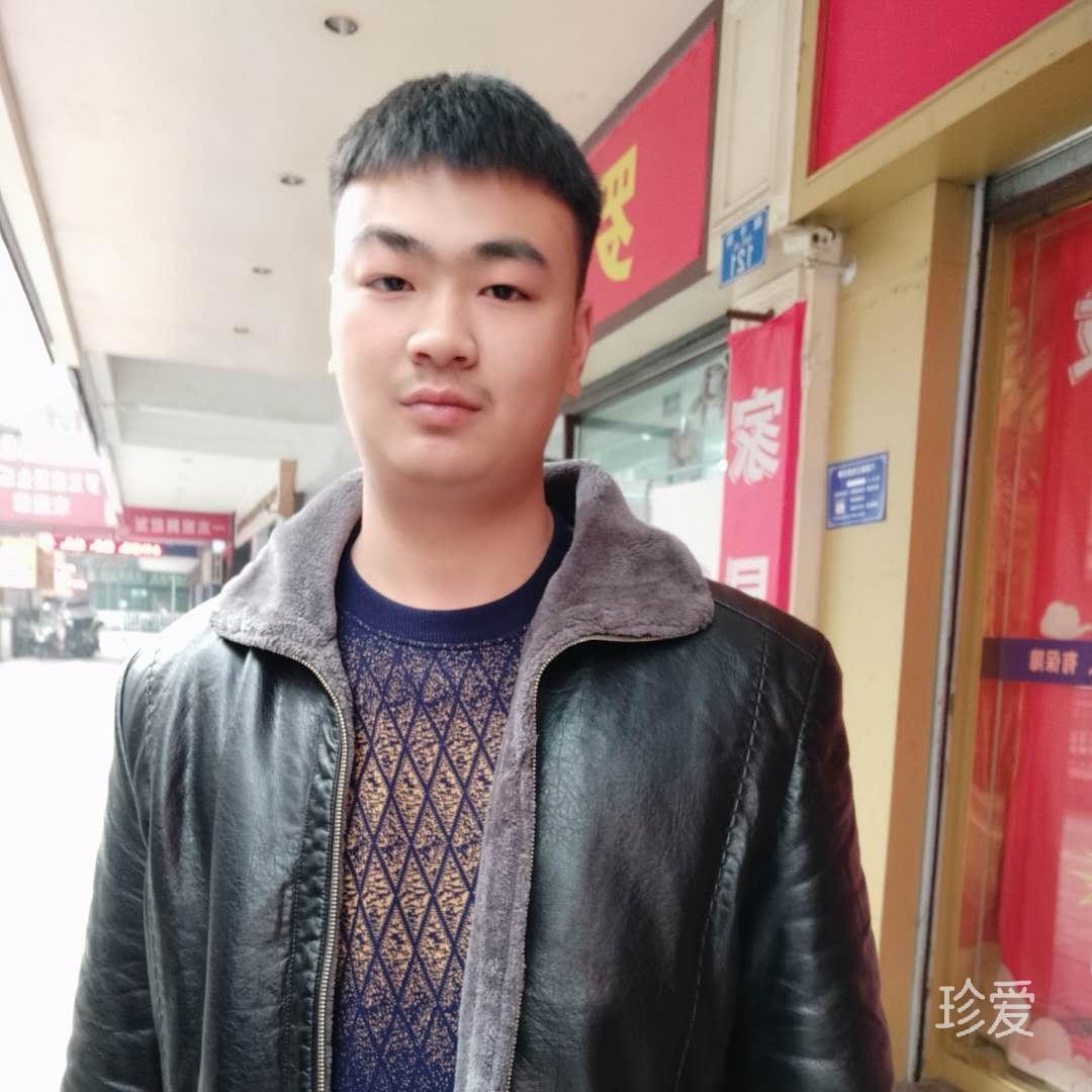 少年今年十八岁