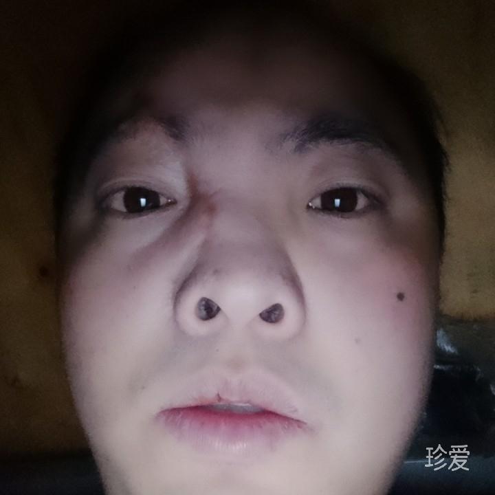 天空的云黄春云