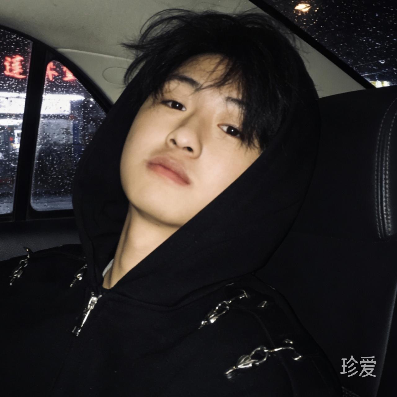 何以生疏
