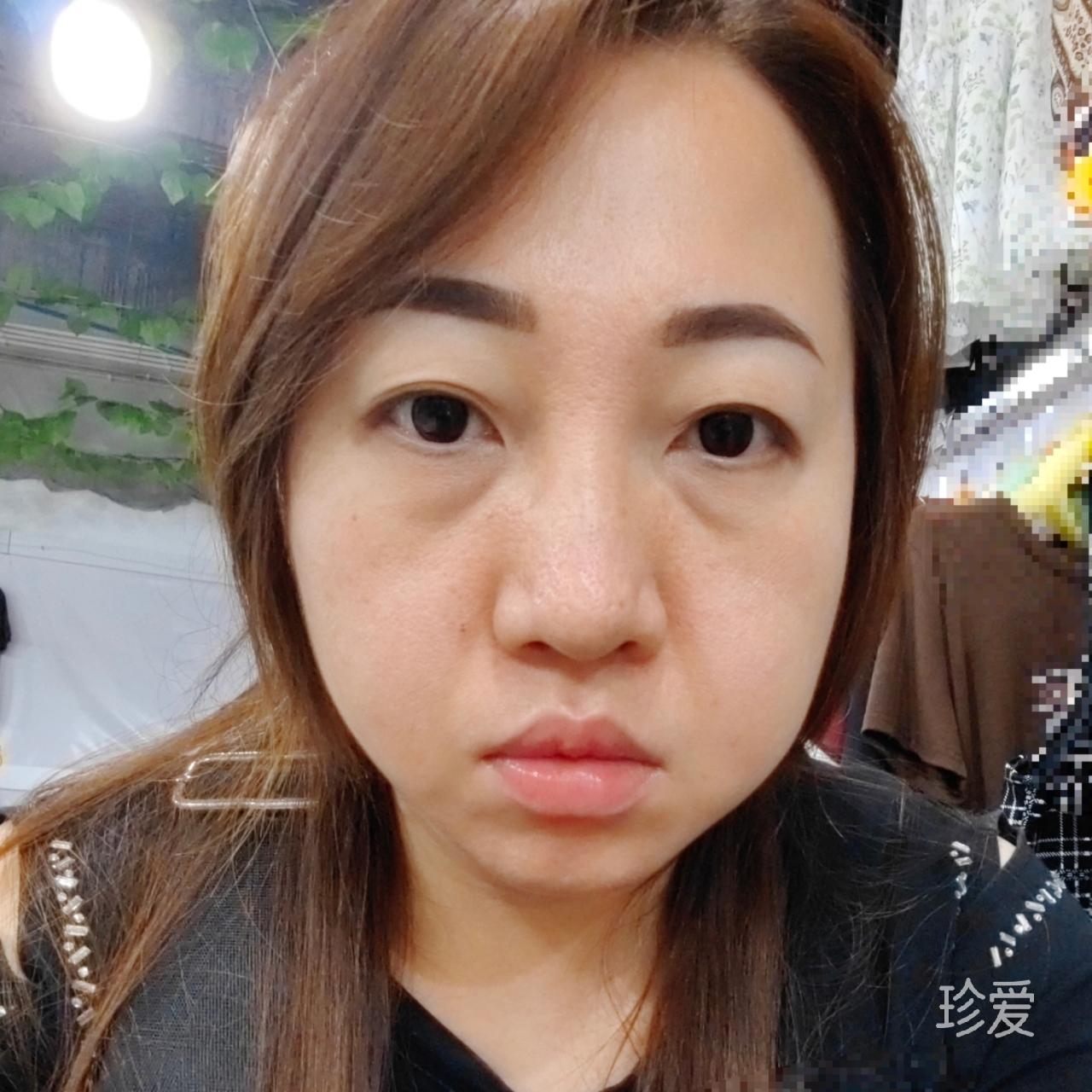 耿耿