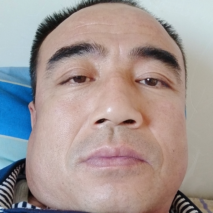 看破紅塵愛紅塵