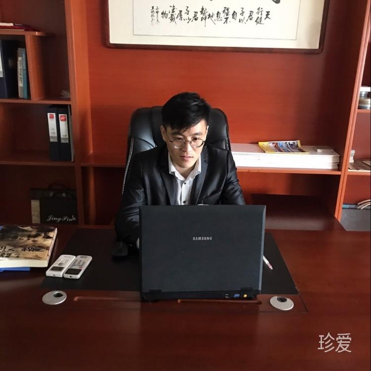 闫博