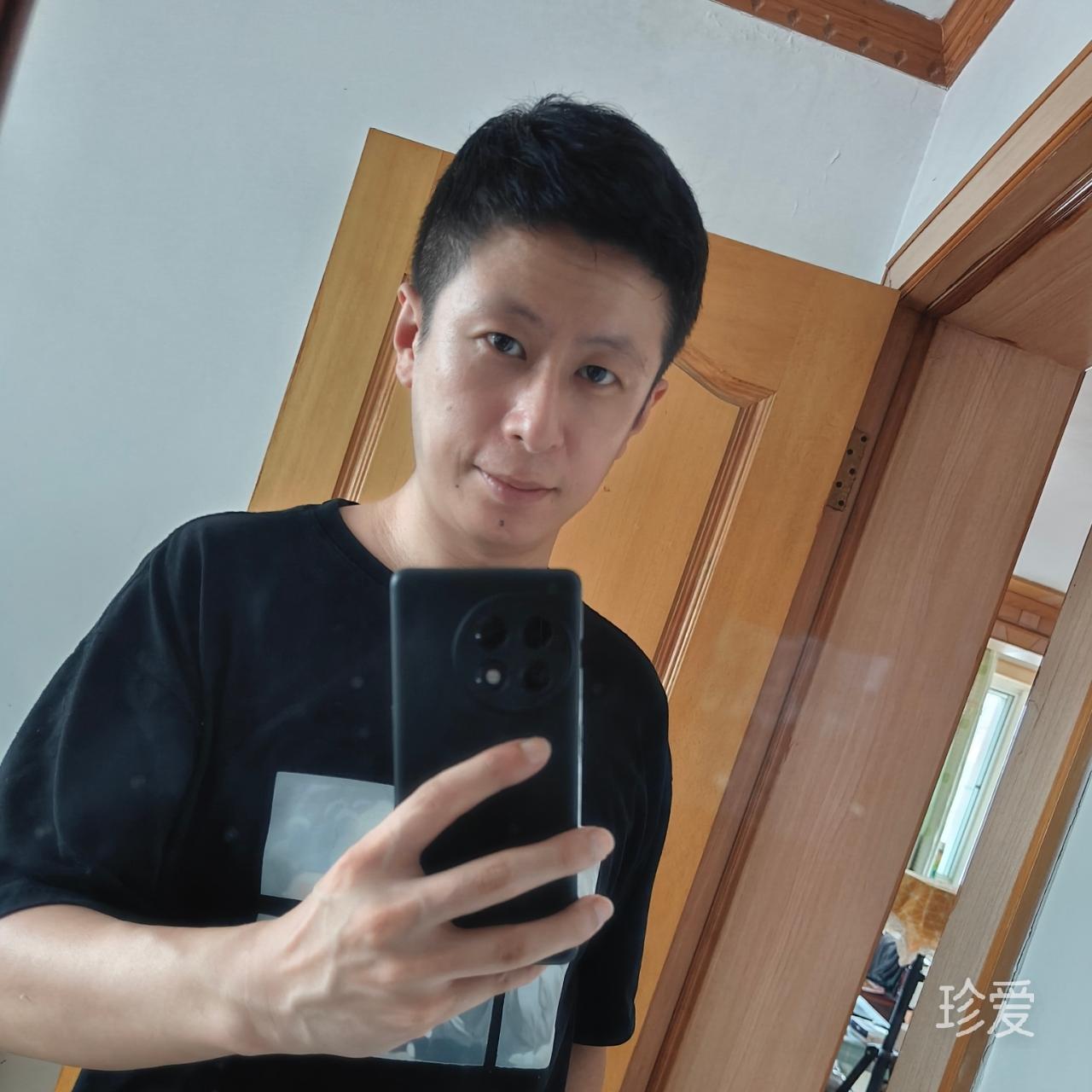 熱心網友江小白