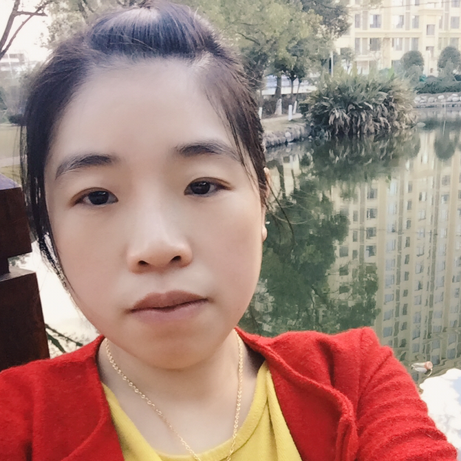 風(fēng)中的百合花