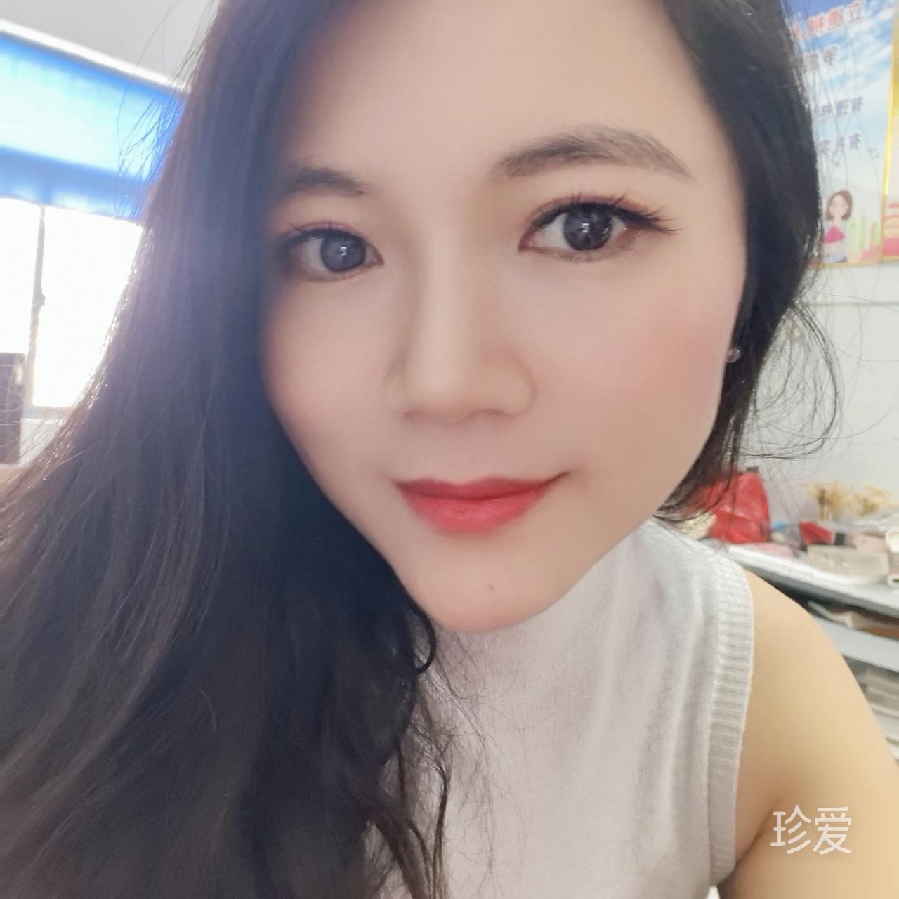嘉嘉