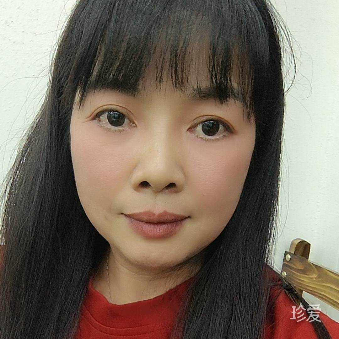 單純的小玲瓏燕子