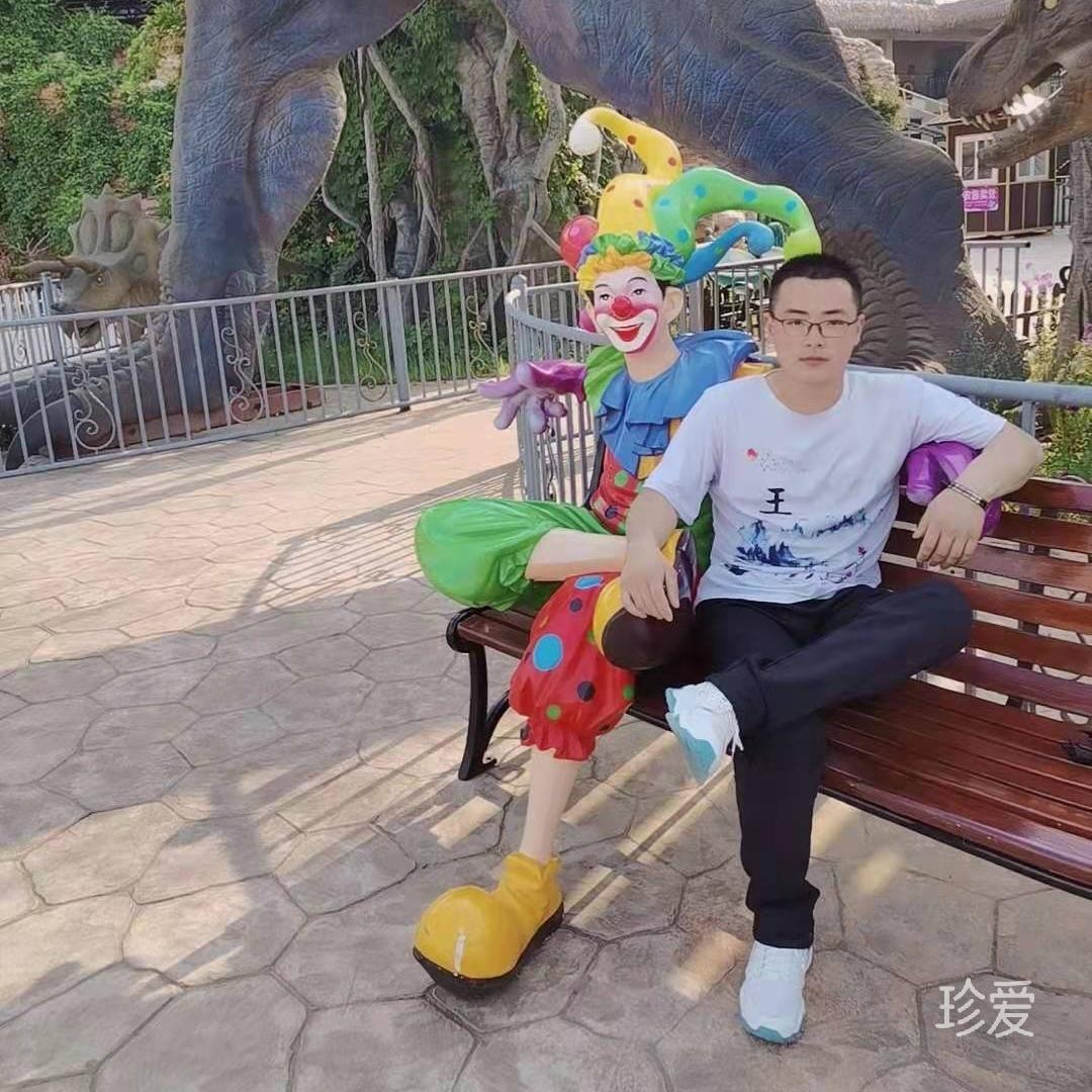 臨風(fēng)聽(tīng)暮蟬