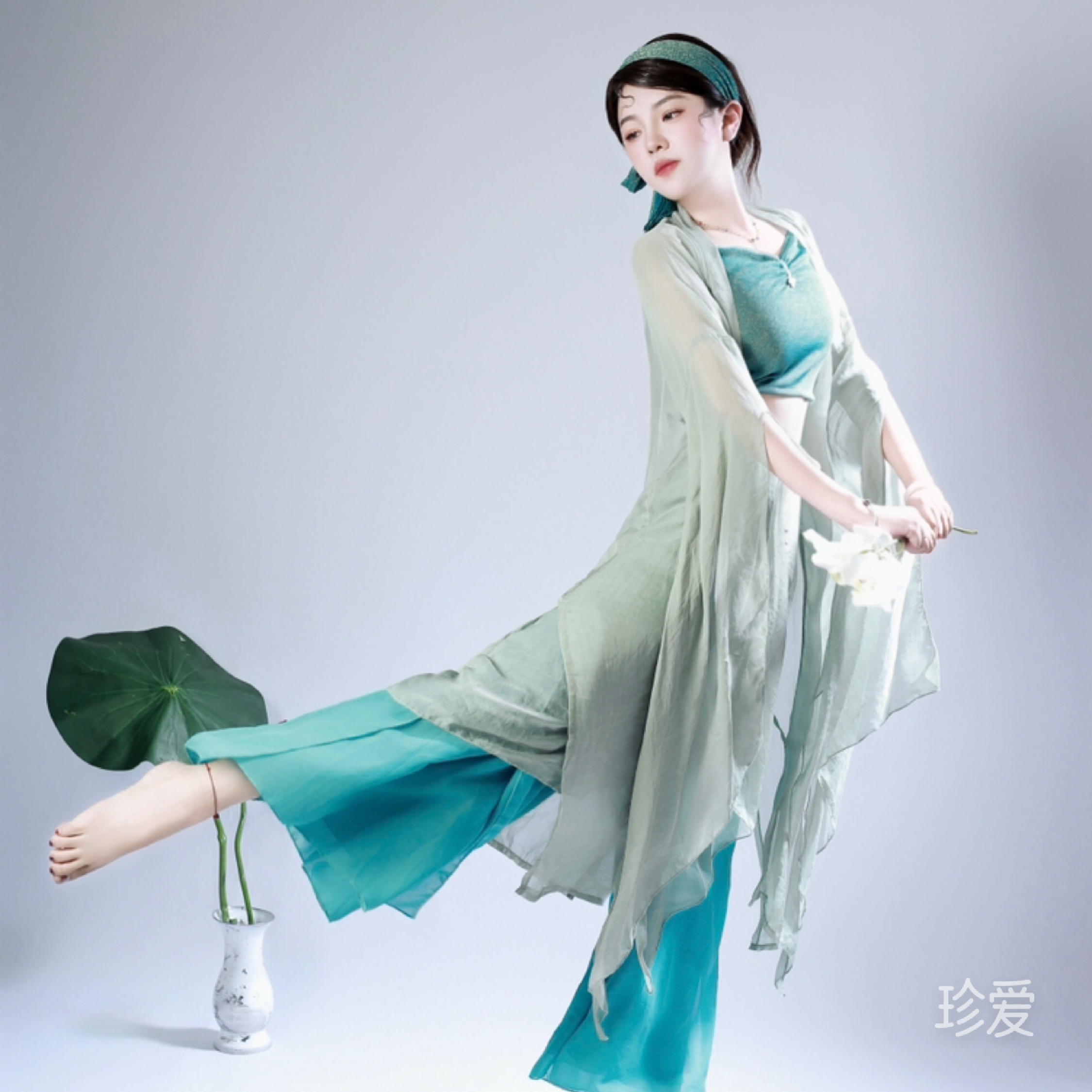 欣欣