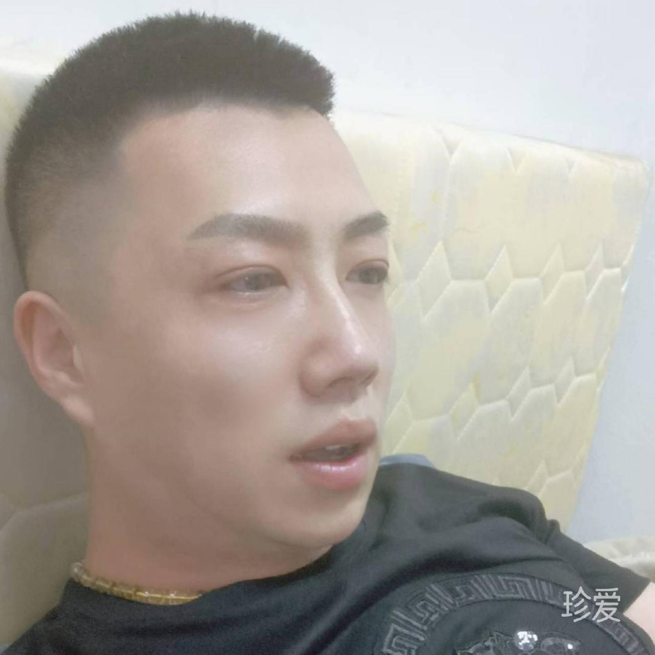 油腻大叔