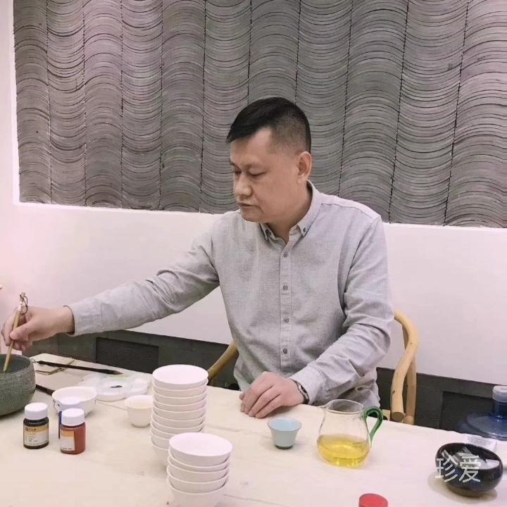 H哥