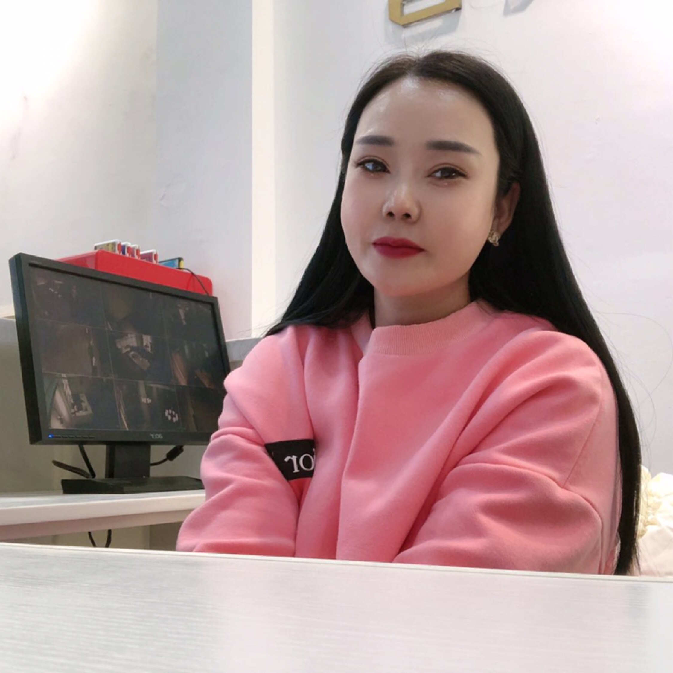 被現(xiàn)實磨滅的一頭