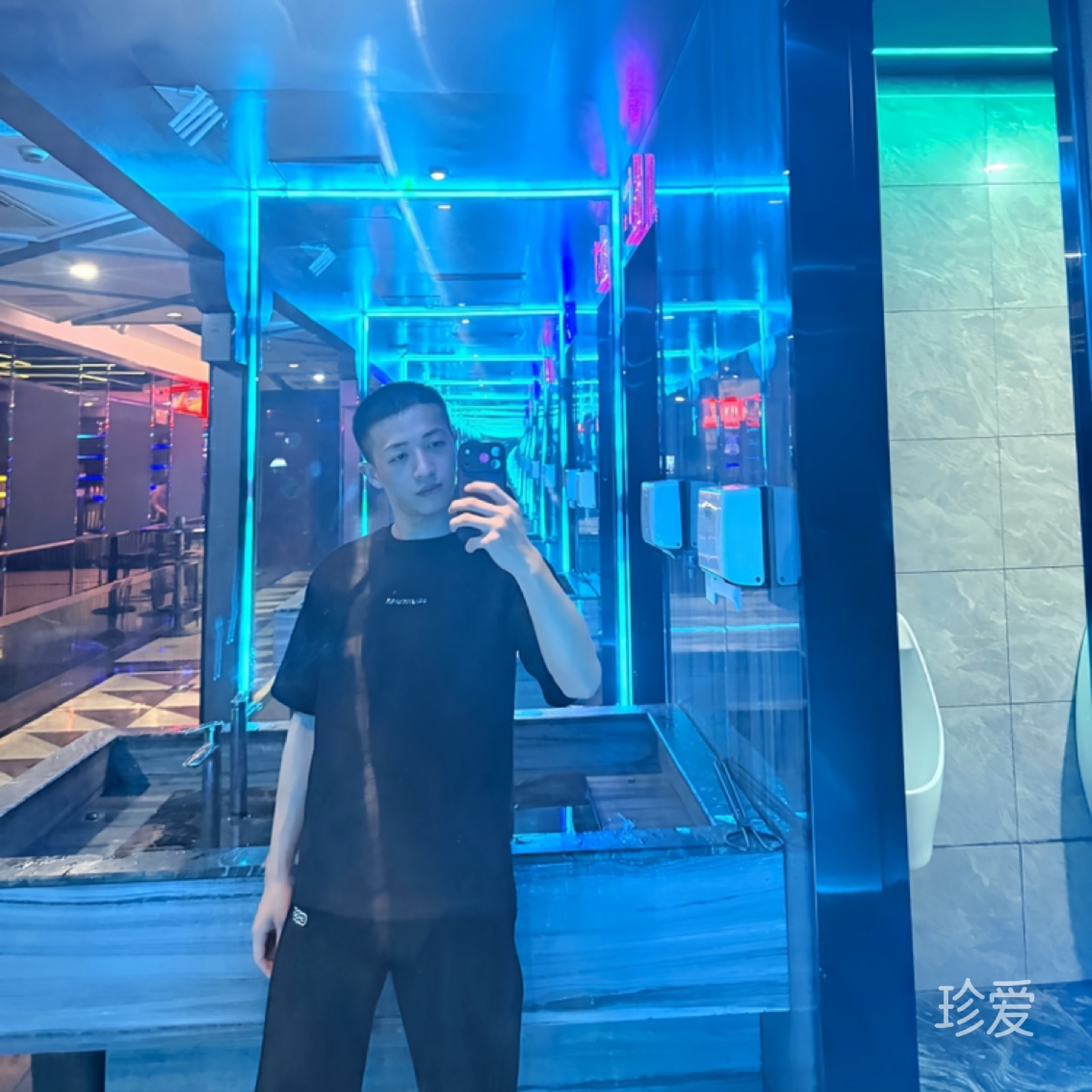 让我在睡会