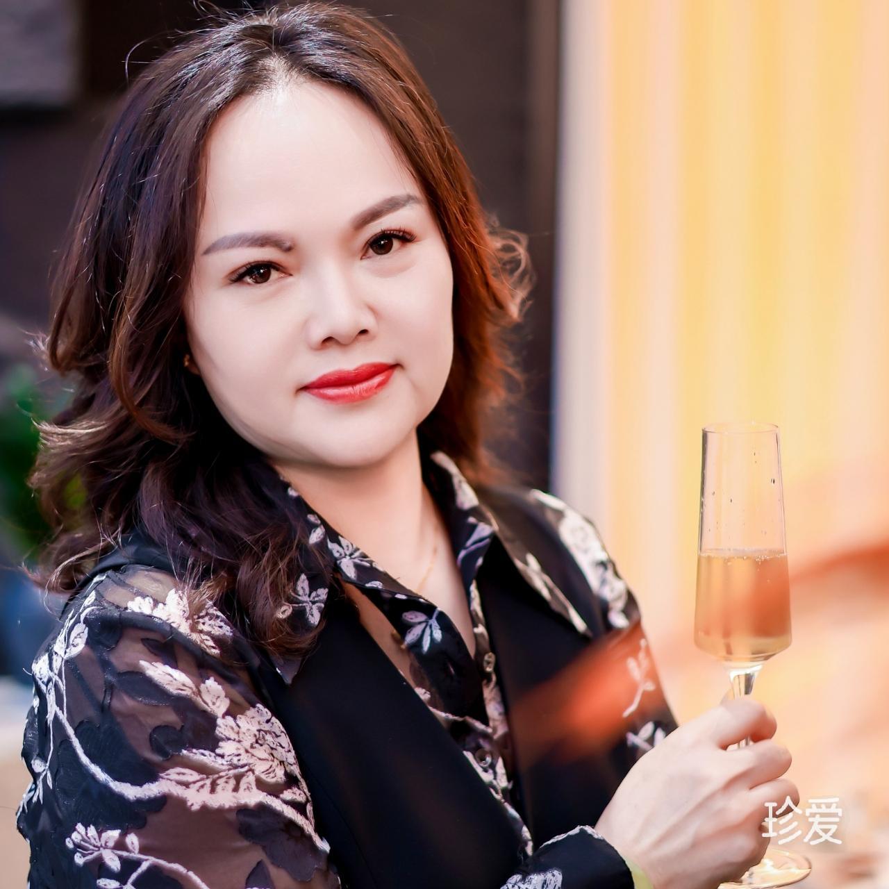 攜手余生有緣人