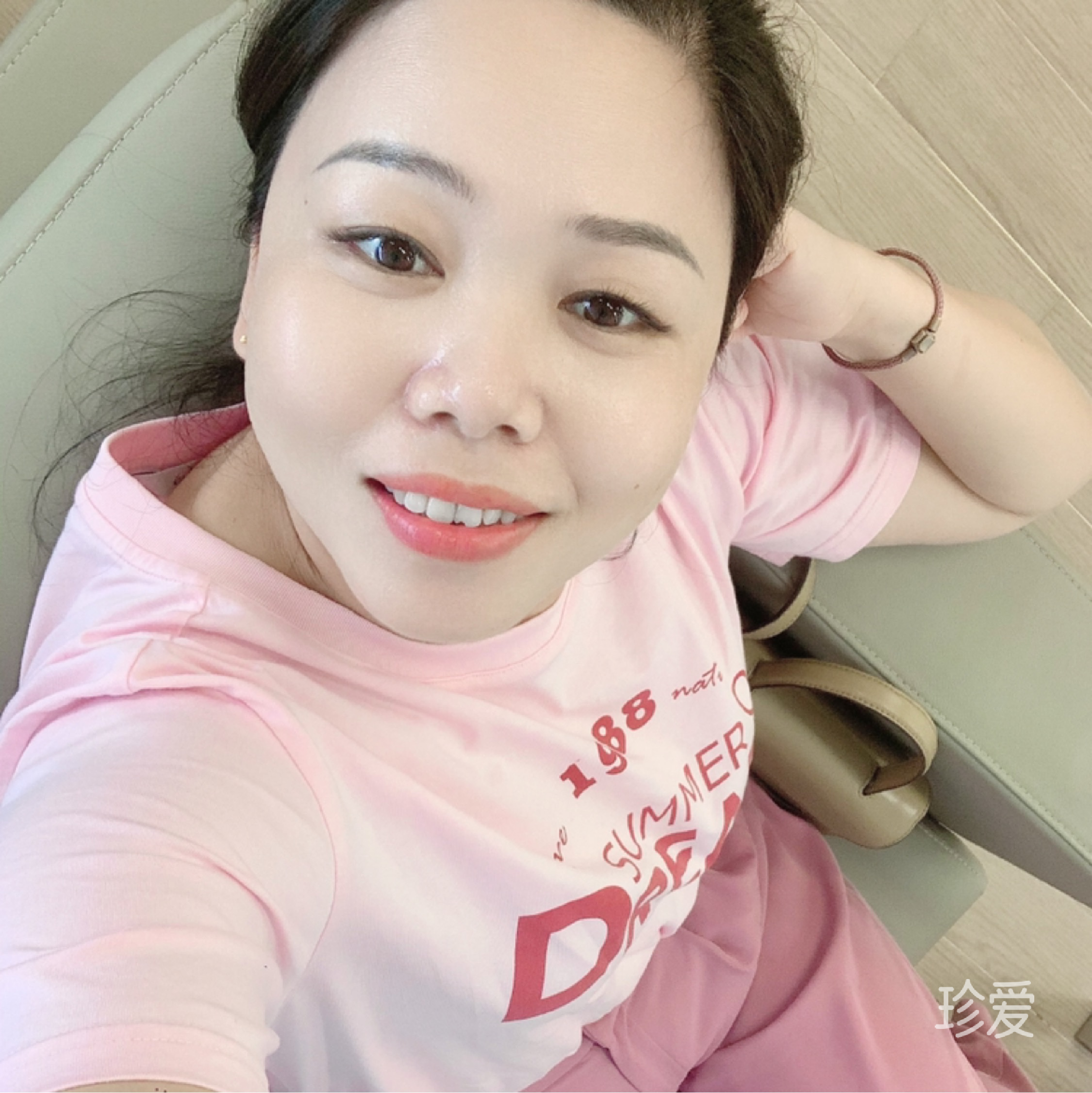 一個(gè)人看海