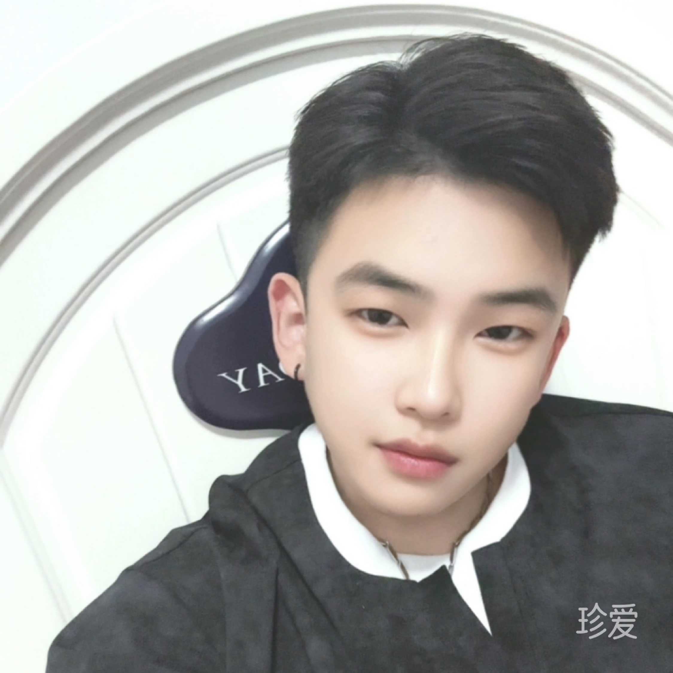 現(xiàn)實(shí)很無(wú)奈