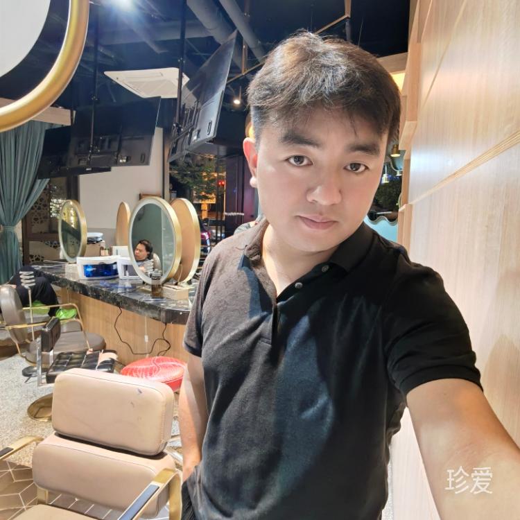 簡(jiǎn)單的兔先生