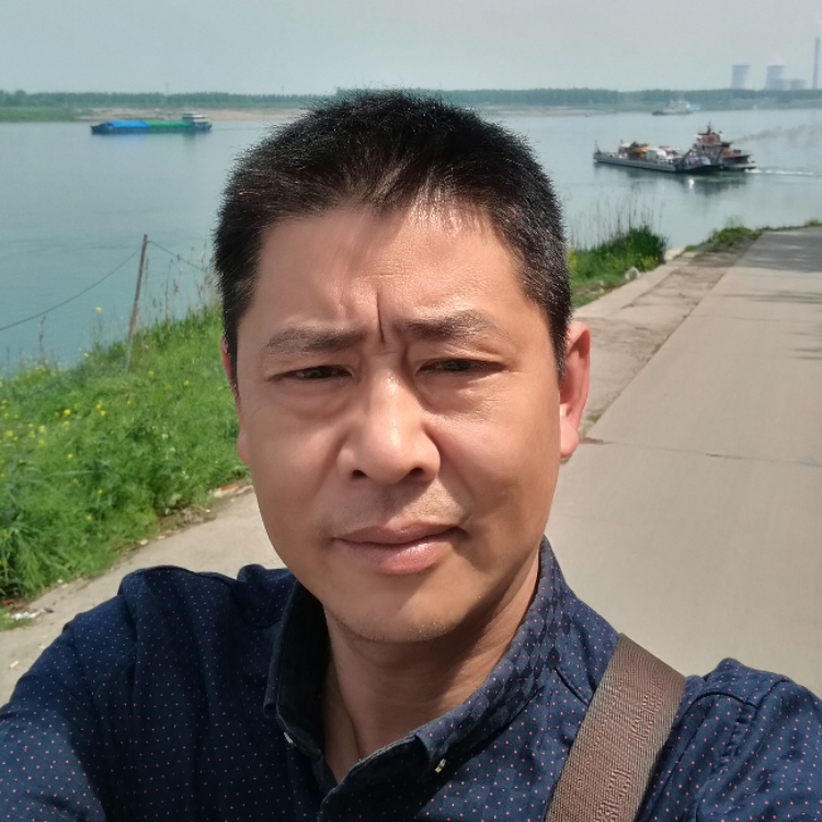 愛黑發(fā)黑睛