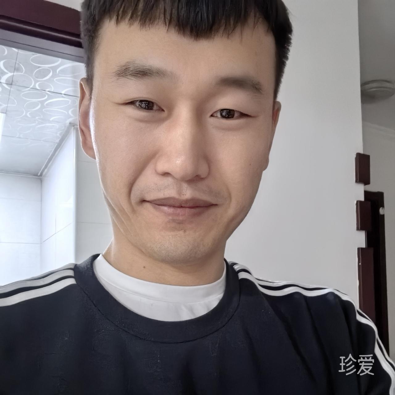 青年