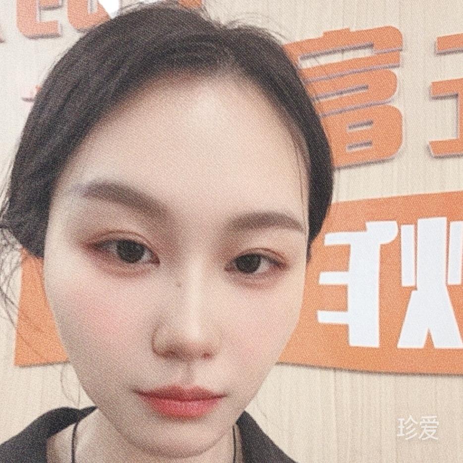 默默
