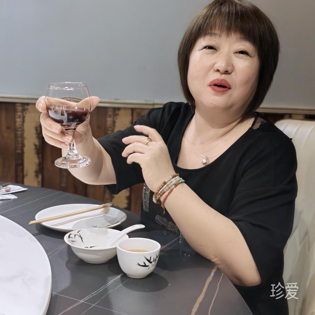 叶随风飘