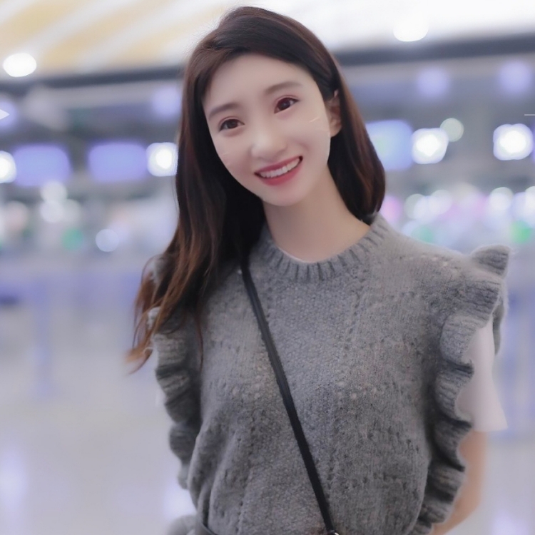 低調(diào)的愛情很美