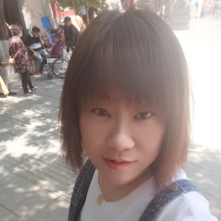 爱流泪的灰太狼