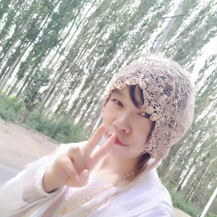 風輕云淡白開水