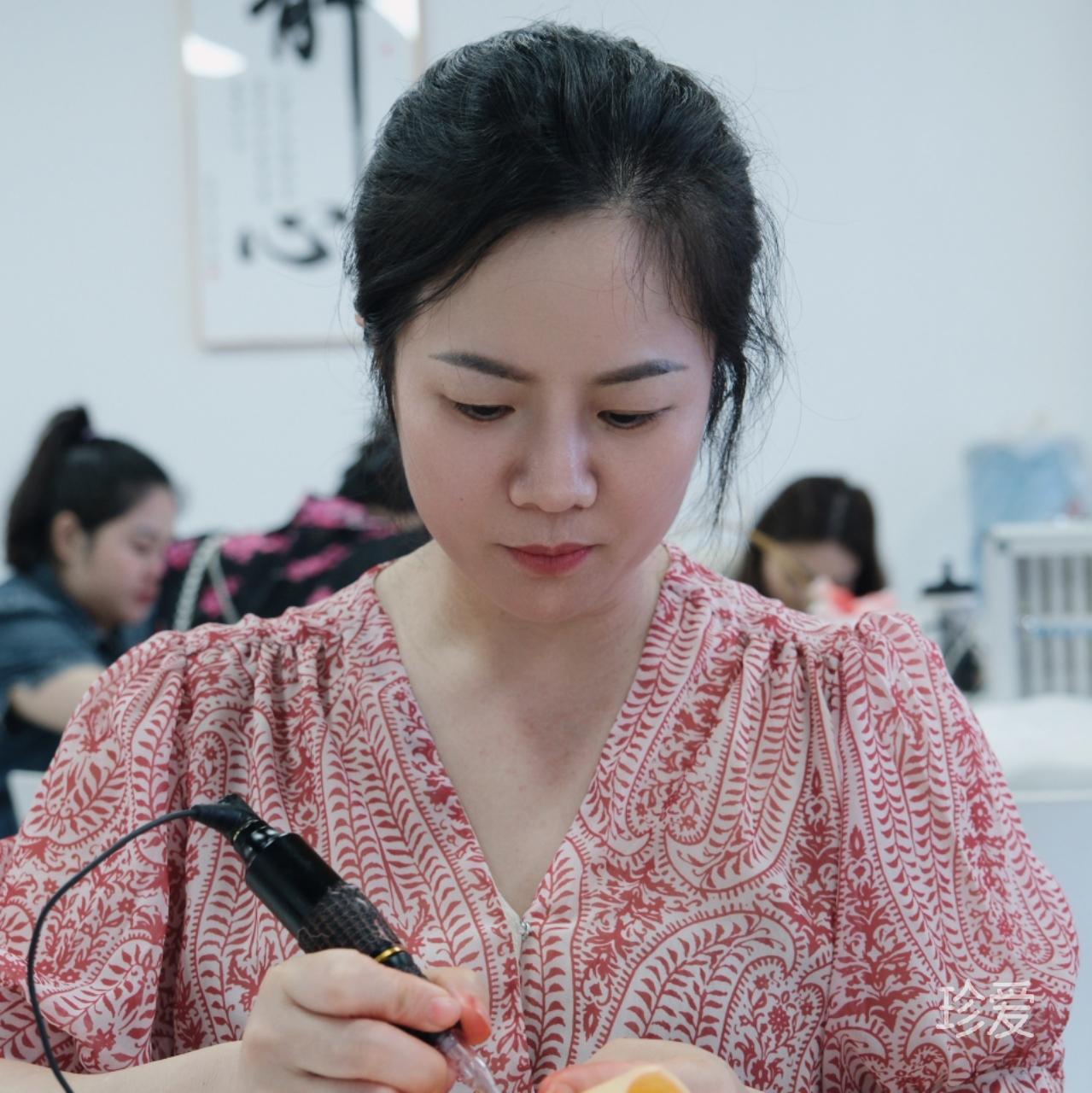 迷你的露娜