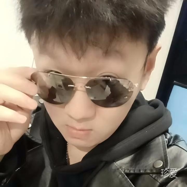 少年寻找红颜