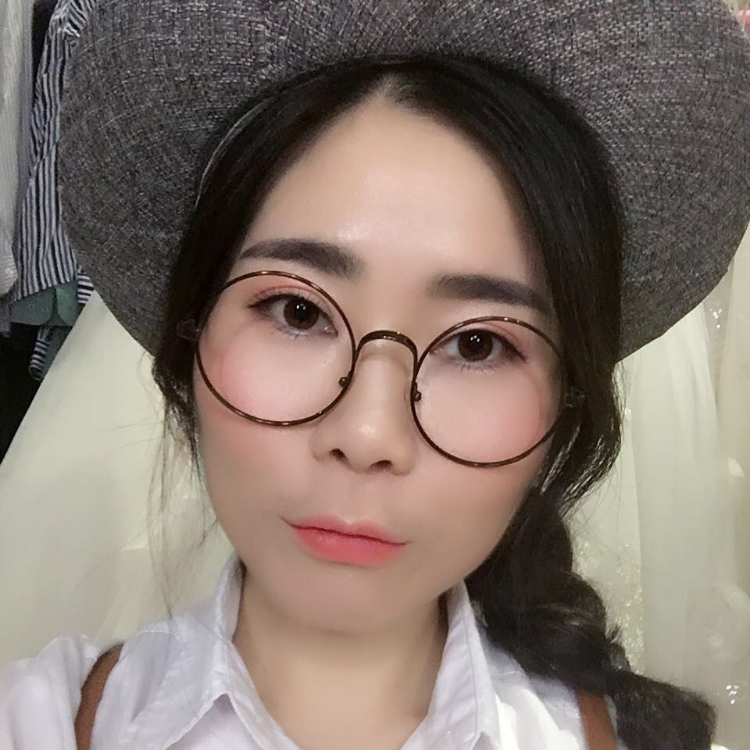 愛(ài)吃肉的小龍貓