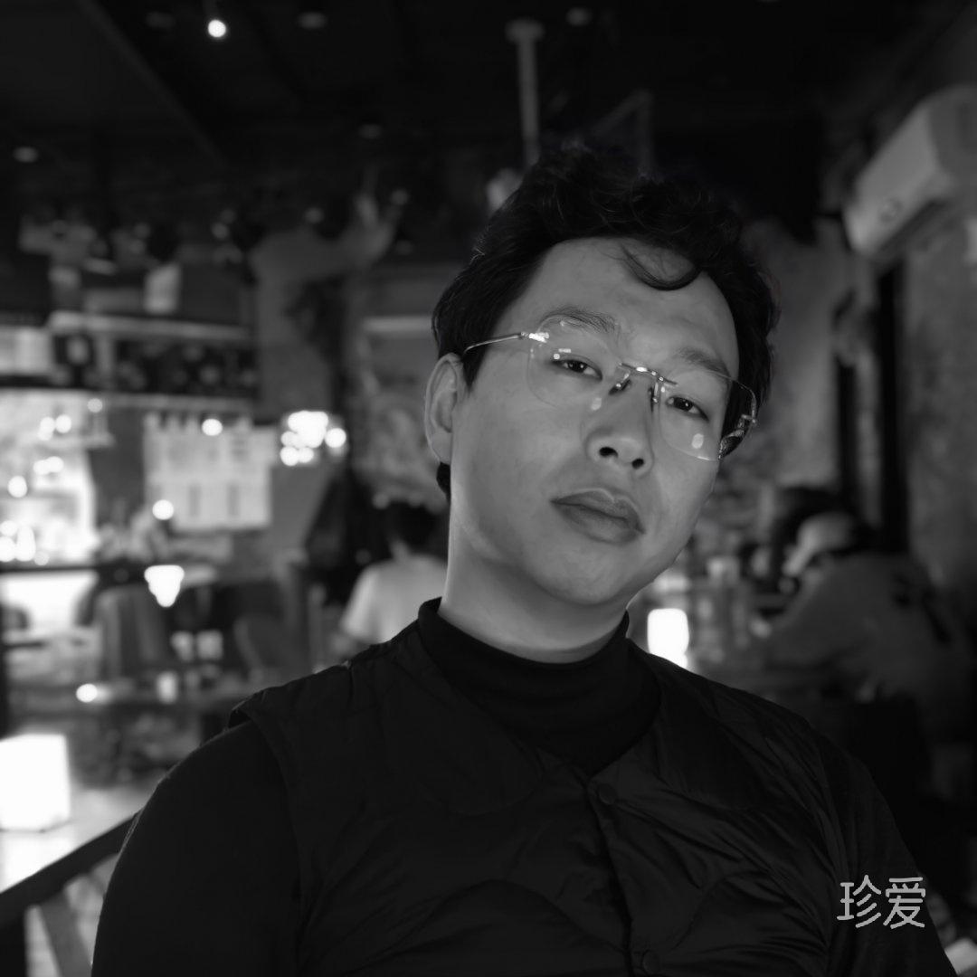 圆圆的脑袋